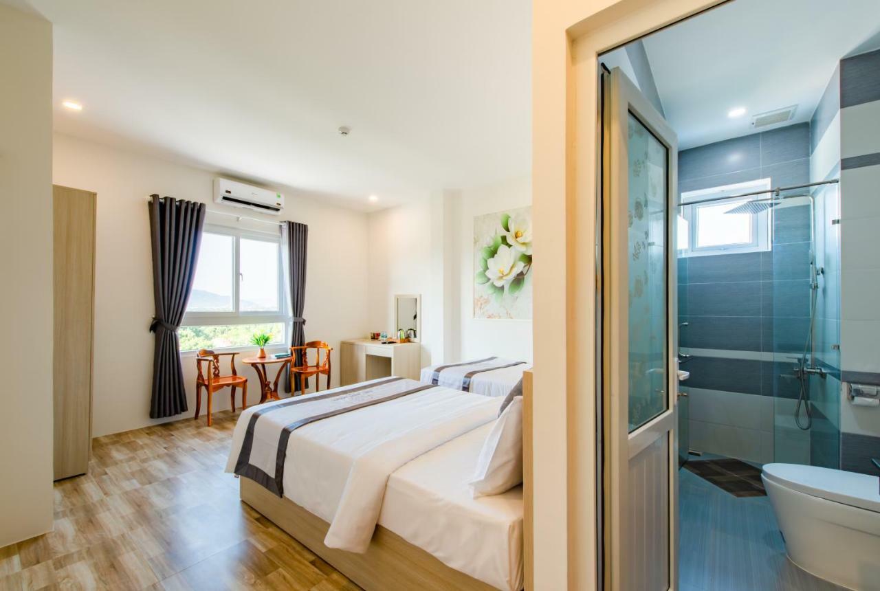 Thoi Binh Hotel Cam Lam Esterno foto